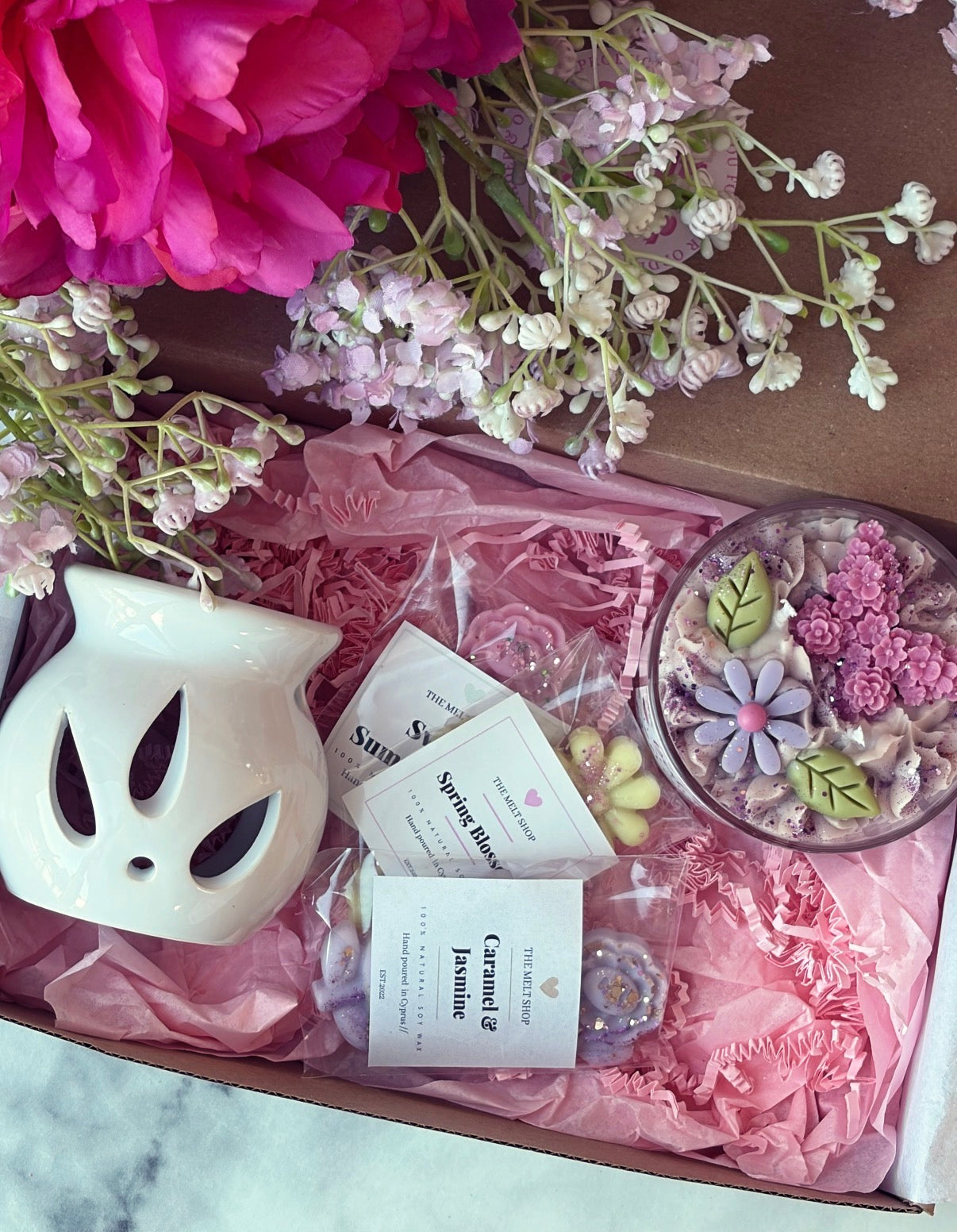 Gift Set | Dessert Candle | Burner & 3 set of wax melts